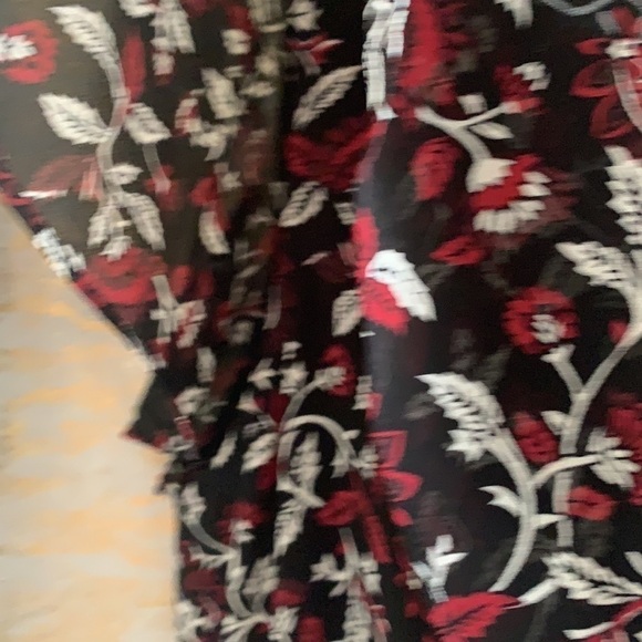 Michael Kors Black/Red And White Floral Print Layered Blouse Size L - Picture 3 of 10
